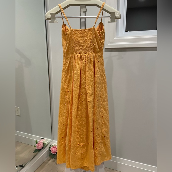 Line & Dot Orange Eyelet strapped dress - Picture 7 of 10
